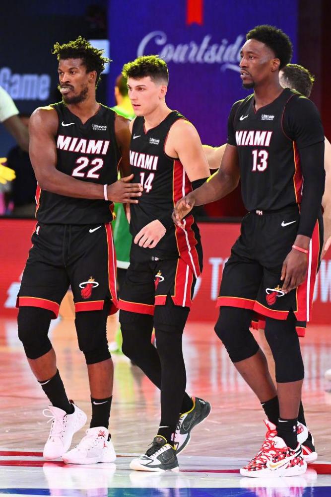 选手交流 选手交流